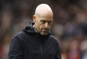 Man Utd players have "lost confidence and belief" in Erik ten Hag, causing a rift in the dressing room