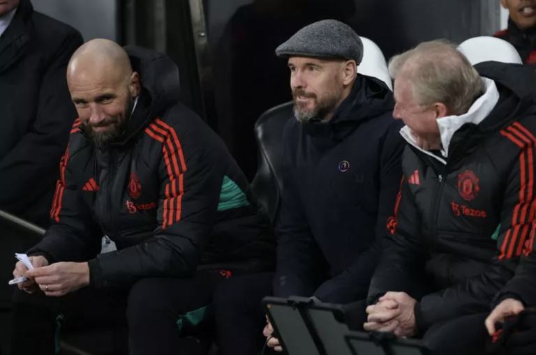 Erik ten Hag is the “target” in a swap transaction that Manchester United has approved.