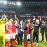 reims-players-celebrating-v2-44986