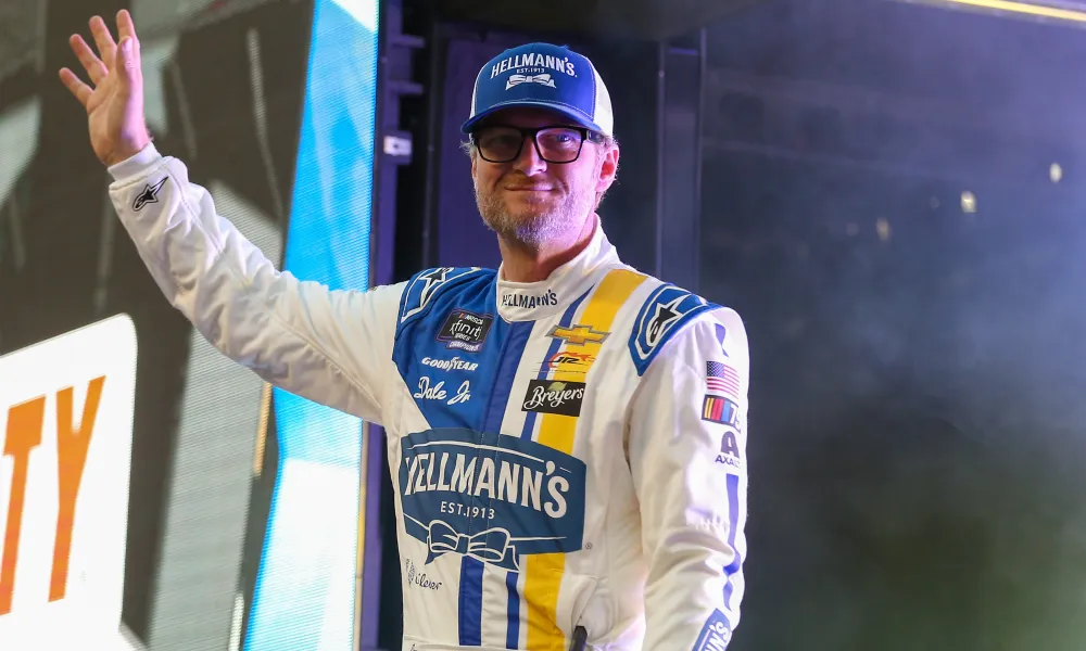 BREAKING NEWS: A 49 years old American motorsports racing driver, Dale Earnhardt Jr was involved in a terrible car accident just now which lead him…