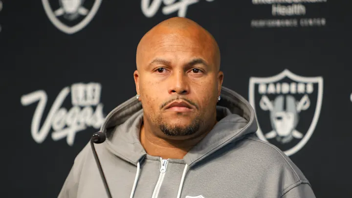 So Unfortunate: A 45 years old American football coach for the Las Vegas Raiders, Antonio Pierce announces unexpected end to career due to…