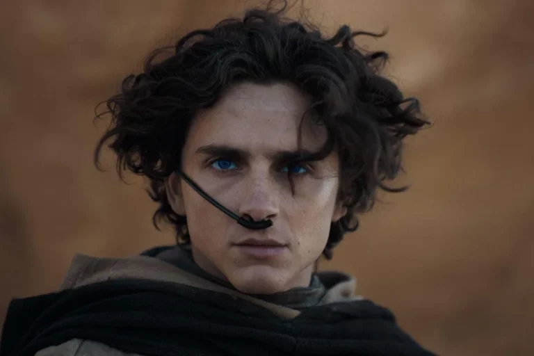 actor-timothée-chalamets-character-in-dune-part-two-2024-is-v0-37t2xf7wkykc1