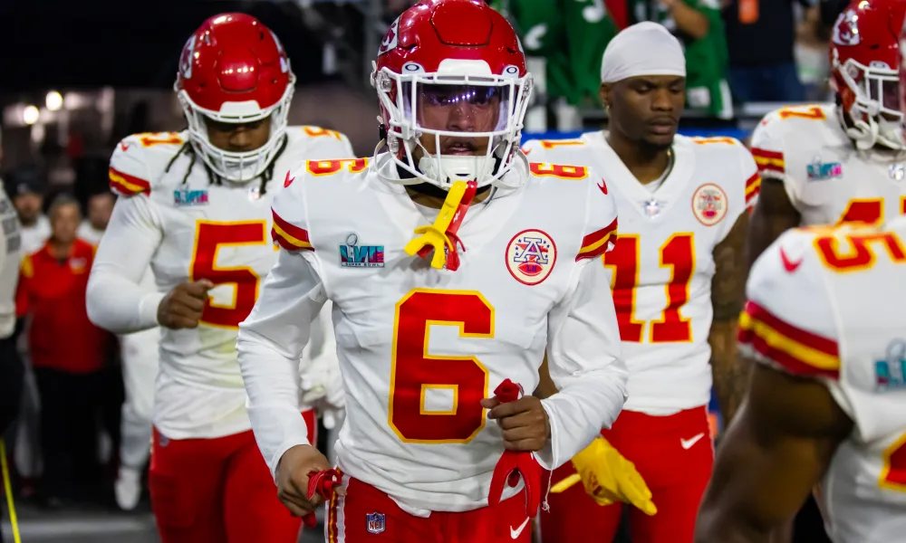 CON MUCHO DOLOR: Kansas City Chiefs Devastados por la pérdida de cuatro jugadores tras trágico accidente automovilístico, incluidos…